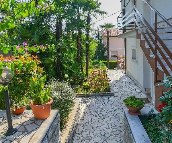 Apartament Amelie *