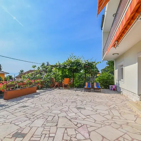 Amelie Apartman